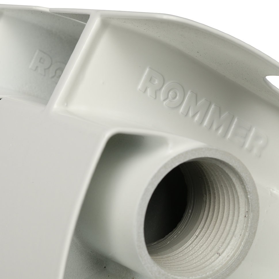 ROMMER Plus 200 6 секций радиатор алюминиевый белый боковое подключение