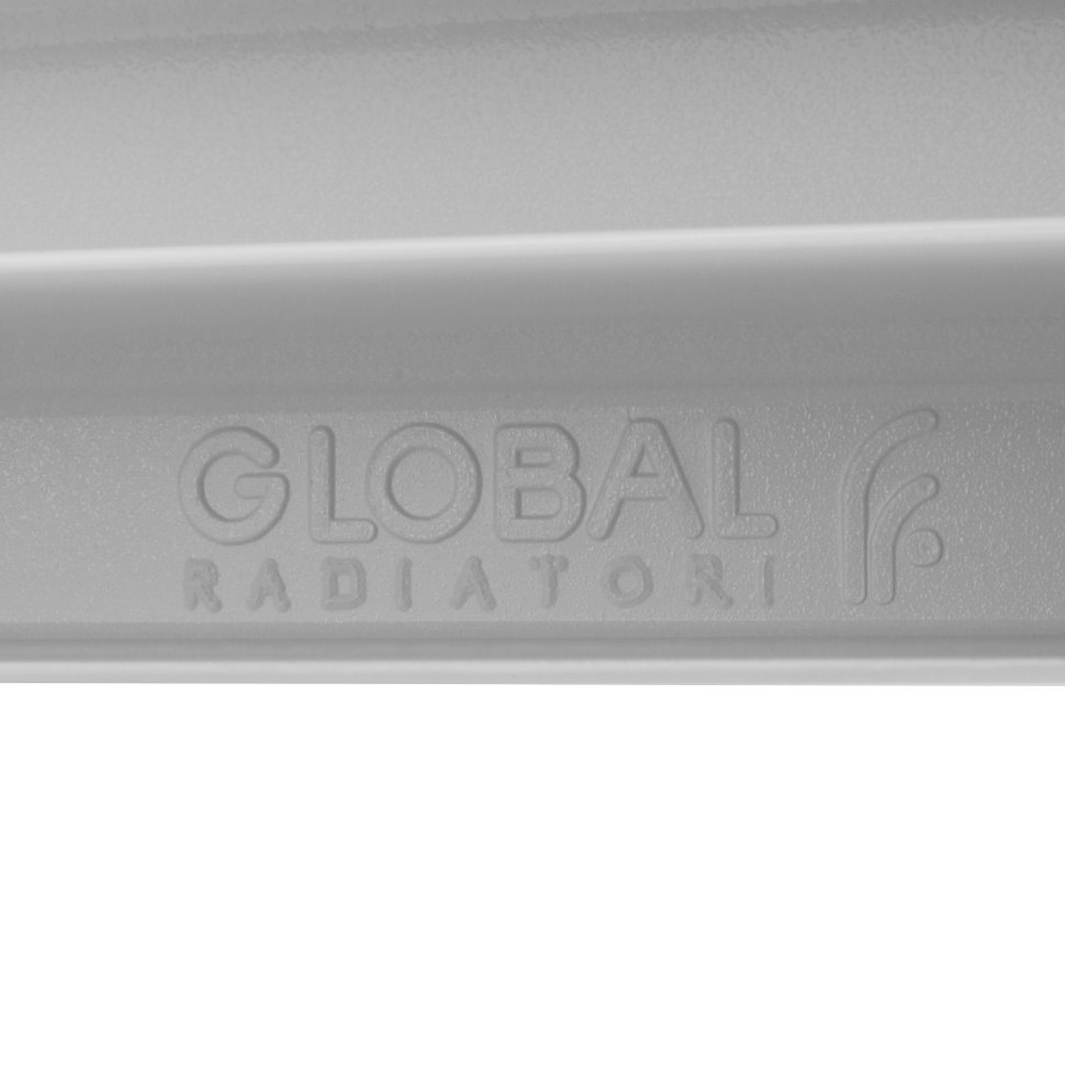 Global ISEO 500 4 секции радиатор алюминиевый белый боковое подключение